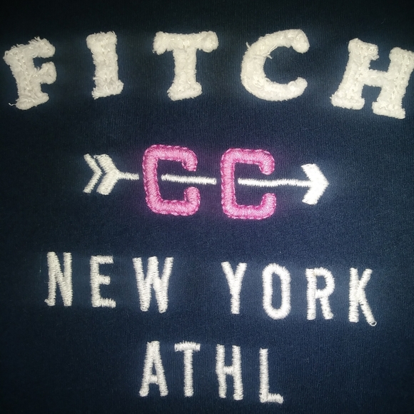 A&F tee shirt - Picture 4 of 7